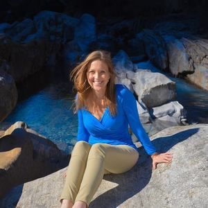 Meet your Posher, Elizabeth